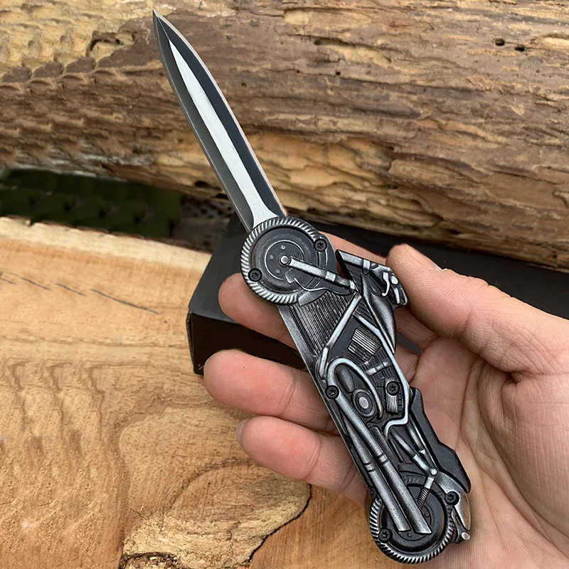 Classic Hunting Knife Motorcycle Modeling EDC pocket tool Camping adventure survival worth collecting
Classic Hunting Knife Motorcycle Modeling EDC pocket tool Camping adventure survival worth collecting