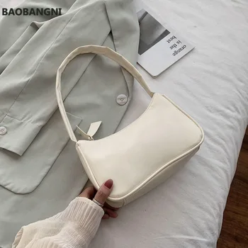 Retro Totes Bags For Women Trendy Vintage Handbag Female Small Subaxillary Bags Casual Retro Mini Shoulder Bag white 
Retro Totes Bags For Women Trendy Vintage Handbag Female Small Subaxillary Bags Casual Retro Mini Shoulder Bag white