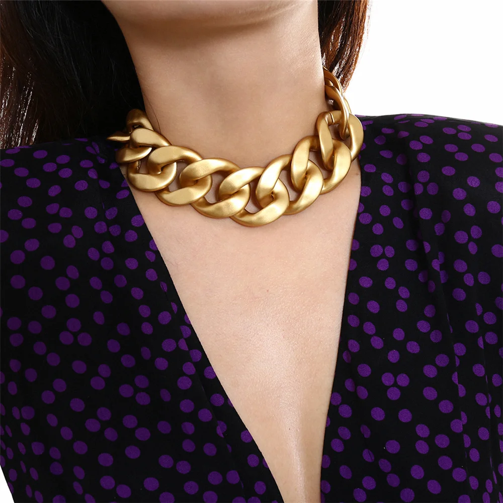

Exaggeration Punk Curb Cuban Chunky Choker Necklace for Women Vintage Thick Chain Heavy Metal Short Necklace Statement Jewelry