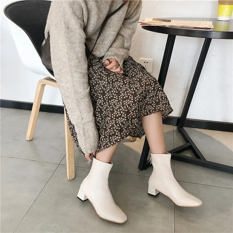 Shoes New Style 2019 Trendy Shoes Martin Children Autumn & Winter Boots Women's Korean-style Wind Chunky-Heel after Rubber Short
Shoes New Style 2019 Trendy Shoes Martin Children Autumn & Winter Boots Women's Korean-style Wind Chunky-Heel after Rubber Short