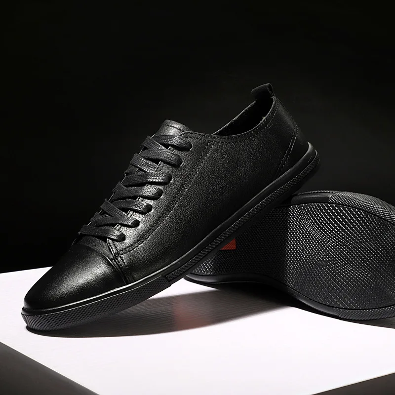 Fashion classic Men Zapatos Hombre Leather Sneakers Loafer Driving Lazy Non-slip shoes Lace-up Men Casual Flats Shoes B51-15 
Fashion classic Men Zapatos Hombre Leather Sneakers Loafer Driving Lazy Non-slip shoes Lace-up Men Casual Flats Shoes B51-15