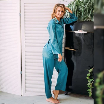 HiLoc Long Sleeve Home Suit Satin Pajamas Set Loose Long Blouse Solid Pjs Women Autumn Homewear Button Winter Loungewear Casual
HiLoc Long Sleeve Home Suit Satin Pajamas Set Loose Long Blouse Solid Pjs Women Autumn Homewear Button Winter Loungewear Casual