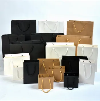 200pcs/lot Black/Brwon/White kraft paper bag with handle Wedding Party Favor Paper Gift Bags Welcome Custom logo 
200pcs/lot Black/Brwon/White kraft paper bag with handle Wedding Party Favor Paper Gift Bags Welcome Custom logo