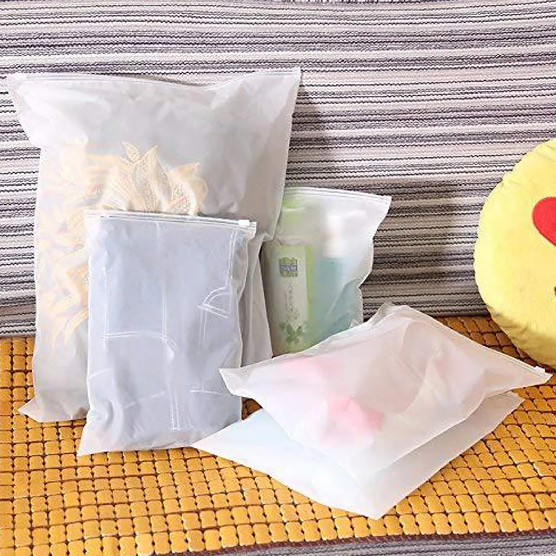 1PC Women Transparent Drawstring Cosmetic Bag Bath Organizer Travel Makeup Case Storage Pouch Cartoon Toiletry Wash Bag
1PC Women Transparent Drawstring Cosmetic Bag Bath Organizer Travel Makeup Case Storage Pouch Cartoon Toiletry Wash Bag
