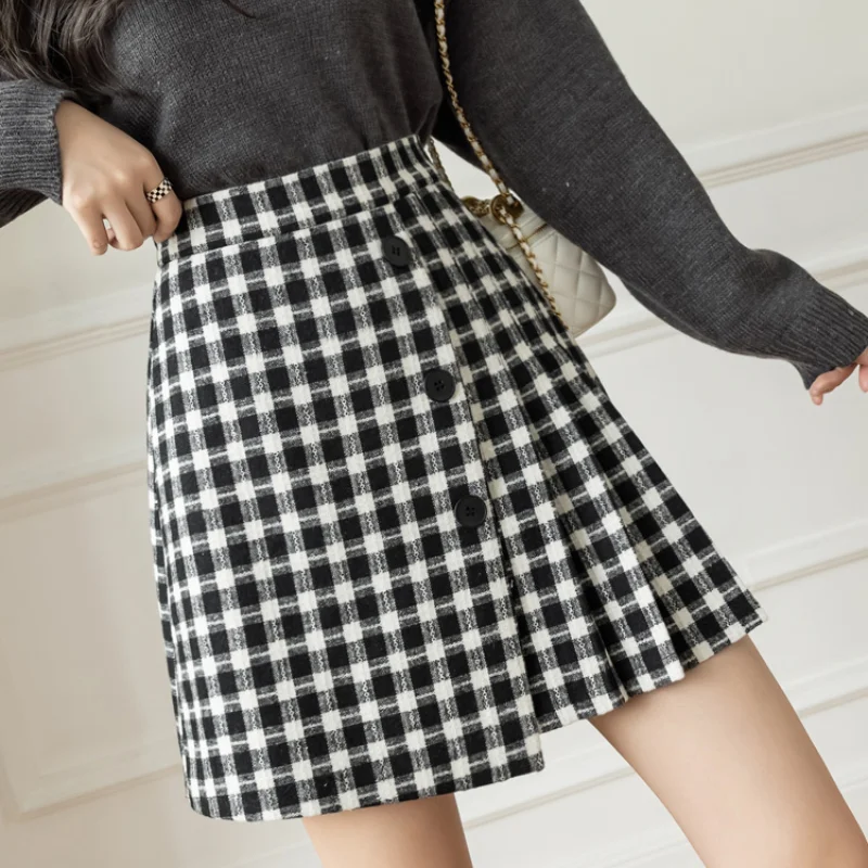 New Fashion Plaid Woolen Short Skirts Women High Waist Buttons Mini Pleated Skirt Ladies Autumn Winter Wool Skirt
New Fashion Plaid Woolen Short Skirts Women High Waist Buttons Mini Pleated Skirt Ladies Autumn Winter Wool Skirt