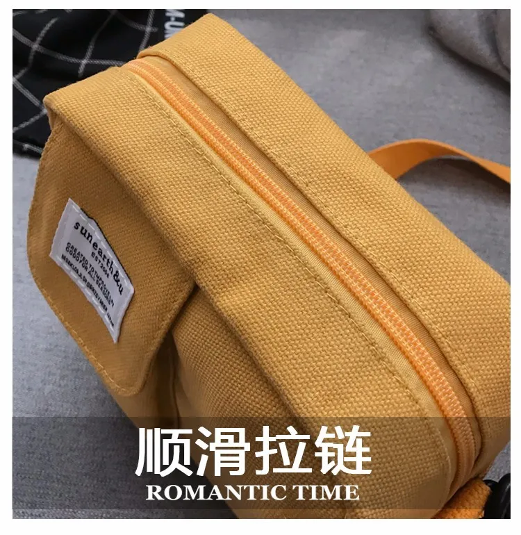 Shoulder Bag INS Men's Casual Versatile Black Bag Messenger Bag Hip Hop Sports Bag Women's Disco Dancing Bag Popular Brand
Shoulder Bag INS Men's Casual Versatile Black Bag Messenger Bag Hip Hop Sports Bag Women's Disco Dancing Bag Popular Brand