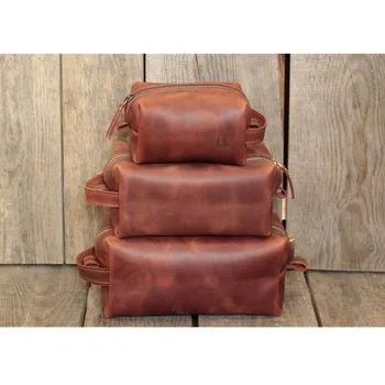 Custom Leather Monogram Mans shaving kit Mans Toiletry Bag Dopp Kit Bag , Grooms Boyfriend Father's Day Birthday Wedding Gifts 
Custom Leather Monogram Mans shaving kit Mans Toiletry Bag Dopp Kit Bag , Grooms Boyfriend Father's Day Birthday Wedding Gifts