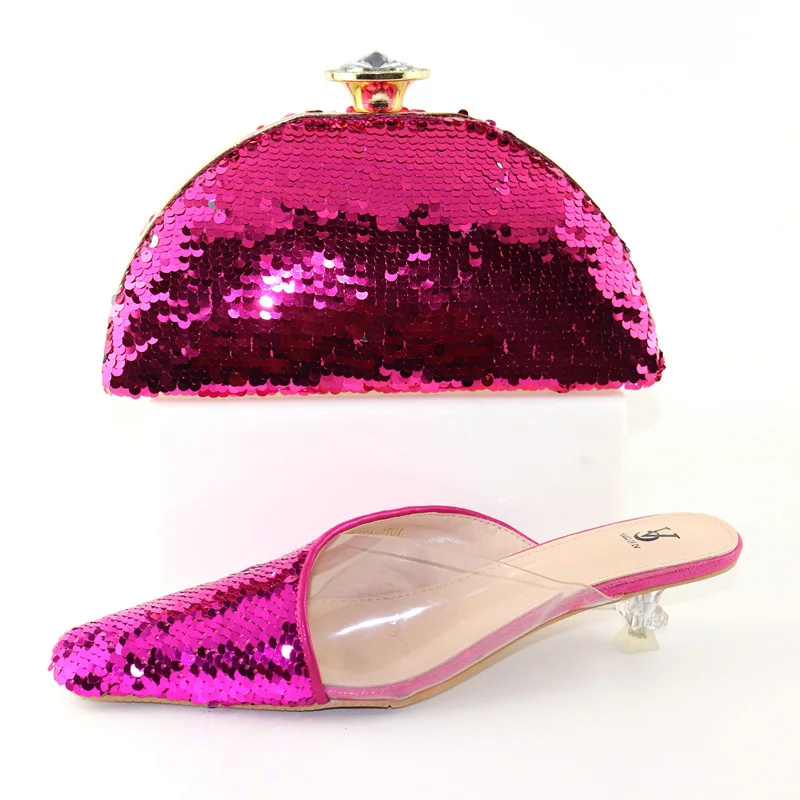Shinning fushia pink sequins slippers shoes with clutches bag 2019 new design shoes matching bag SB8418-1
Shinning fushia pink sequins slippers shoes with clutches bag 2019 new design shoes matching bag SB8418-1