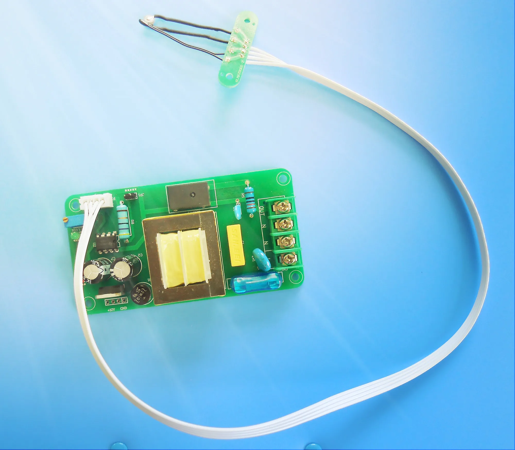 Pneumatic Switch Air Flow Sensor Pneumatic Control Switch 220V Support Customization
Pneumatic Switch Air Flow Sensor Pneumatic Control Switch 220V Support Customization