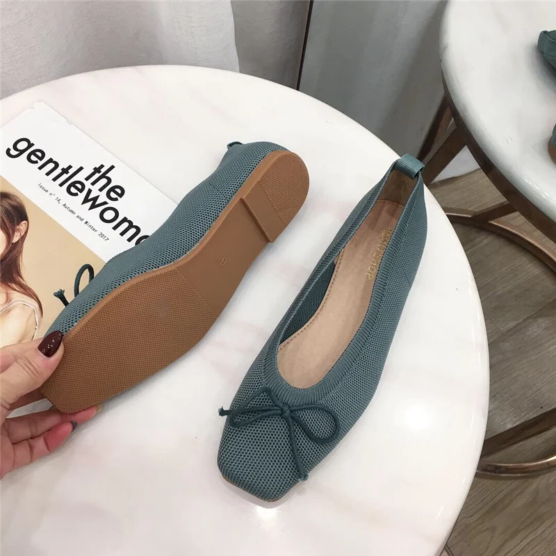 0_7_3469875556643588114