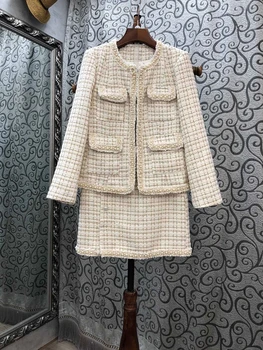 2020 Early Autumn New Women's Heavy Work Beaded Selvage Decorative Woolen Long-Sleeved Coat + skirt 2 pc set 823 
2020 Early Autumn New Women's Heavy Work Beaded Selvage Decorative Woolen Long-Sleeved Coat + skirt 2 pc set 823