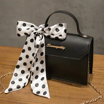 Silk Scarf Handbag Women Dot 2020 Lady Fashion Chain Shoulder/Crossbody Bag Mini Small Square Chain PU Leather Messenger Bags
Silk Scarf Handbag Women Dot 2020 Lady Fashion Chain Shoulder/Crossbody Bag Mini Small Square Chain PU Leather Messenger Bags