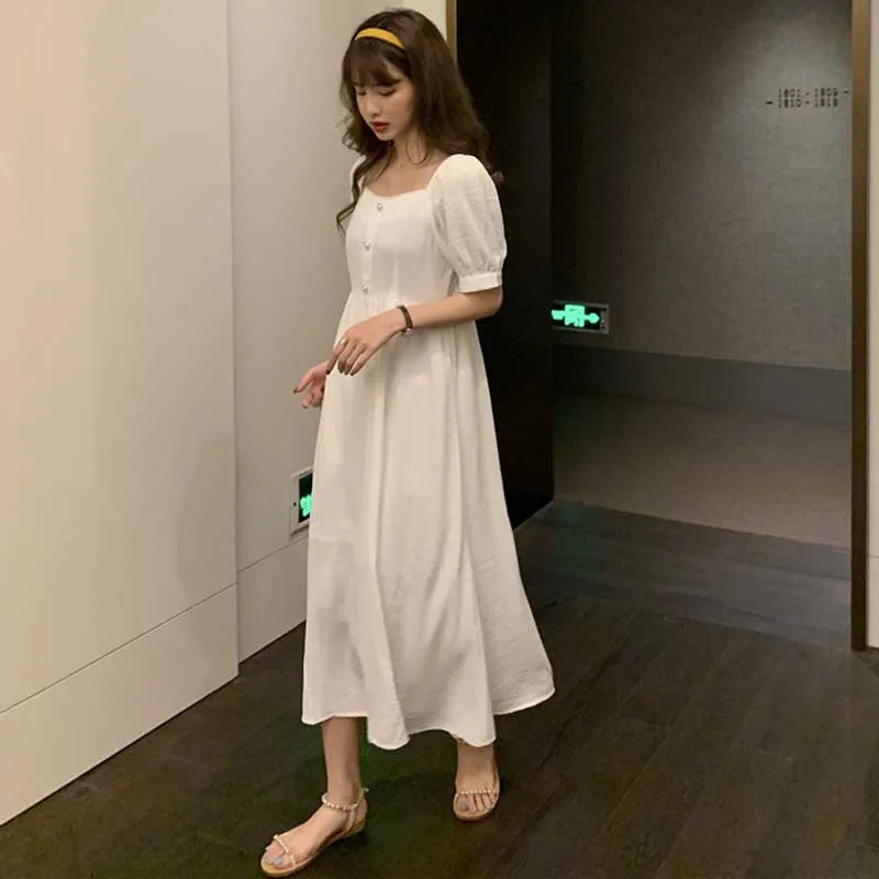 French Retro Pearl Button Square Neck Short Sleeve Dress Women Summer Elegant Party Holiday Dress Vestidos Female 2020 One-Piece 
French Retro Pearl Button Square Neck Short Sleeve Dress Women Summer Elegant Party Holiday Dress Vestidos Female 2020 One-Piece