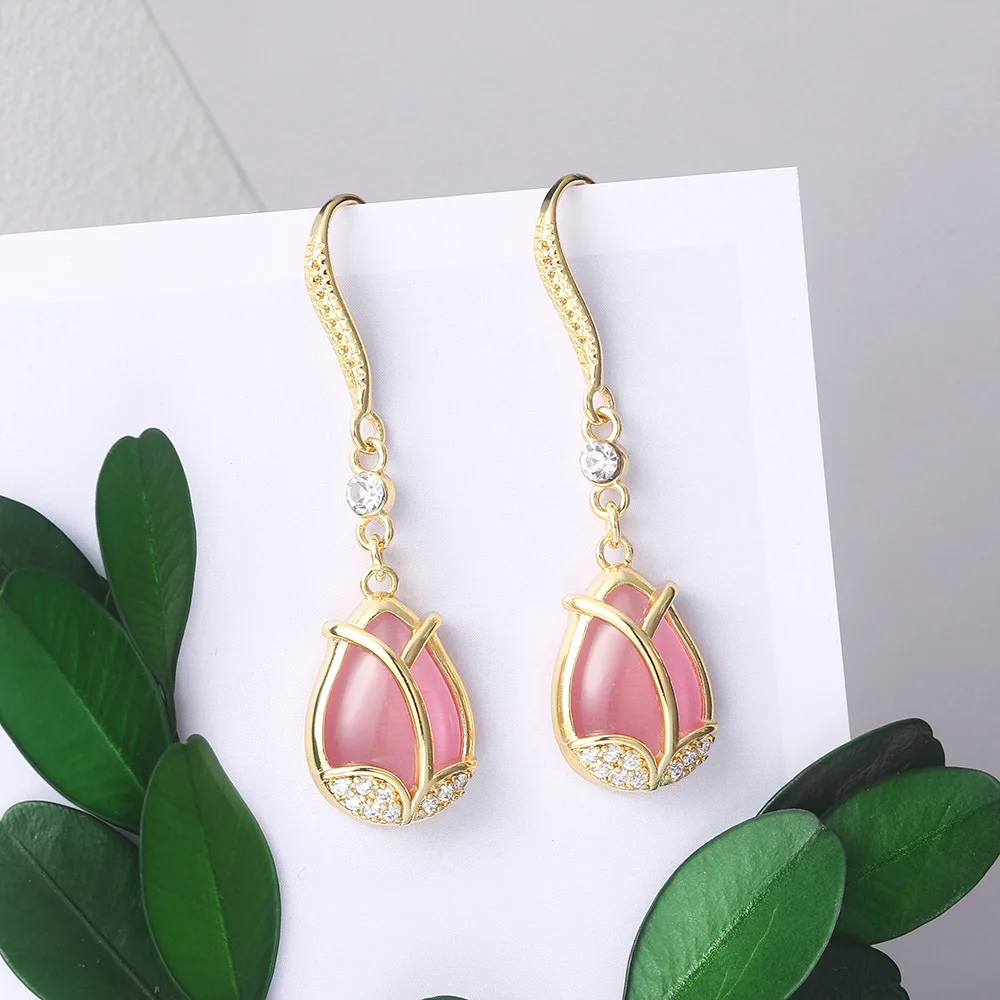 Elegant Gold Plated Water Drop Earrings Pink Gems Crystal Tulips Flower Dangle Earrings Cocktail Party Women's Jewelry Xmas Gift
Elegant Gold Plated Water Drop Earrings Pink Gems Crystal Tulips Flower Dangle Earrings Cocktail Party Women's Jewelry Xmas Gift