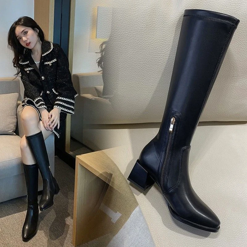 Women's Boots Spring And Autumn New Fashion Women's High Leather Boots Leisure Trend Single Boots Large Boots Women's Leisure
Women's Boots Spring And Autumn New Fashion Women's High Leather Boots Leisure Trend Single Boots Large Boots Women's Leisure