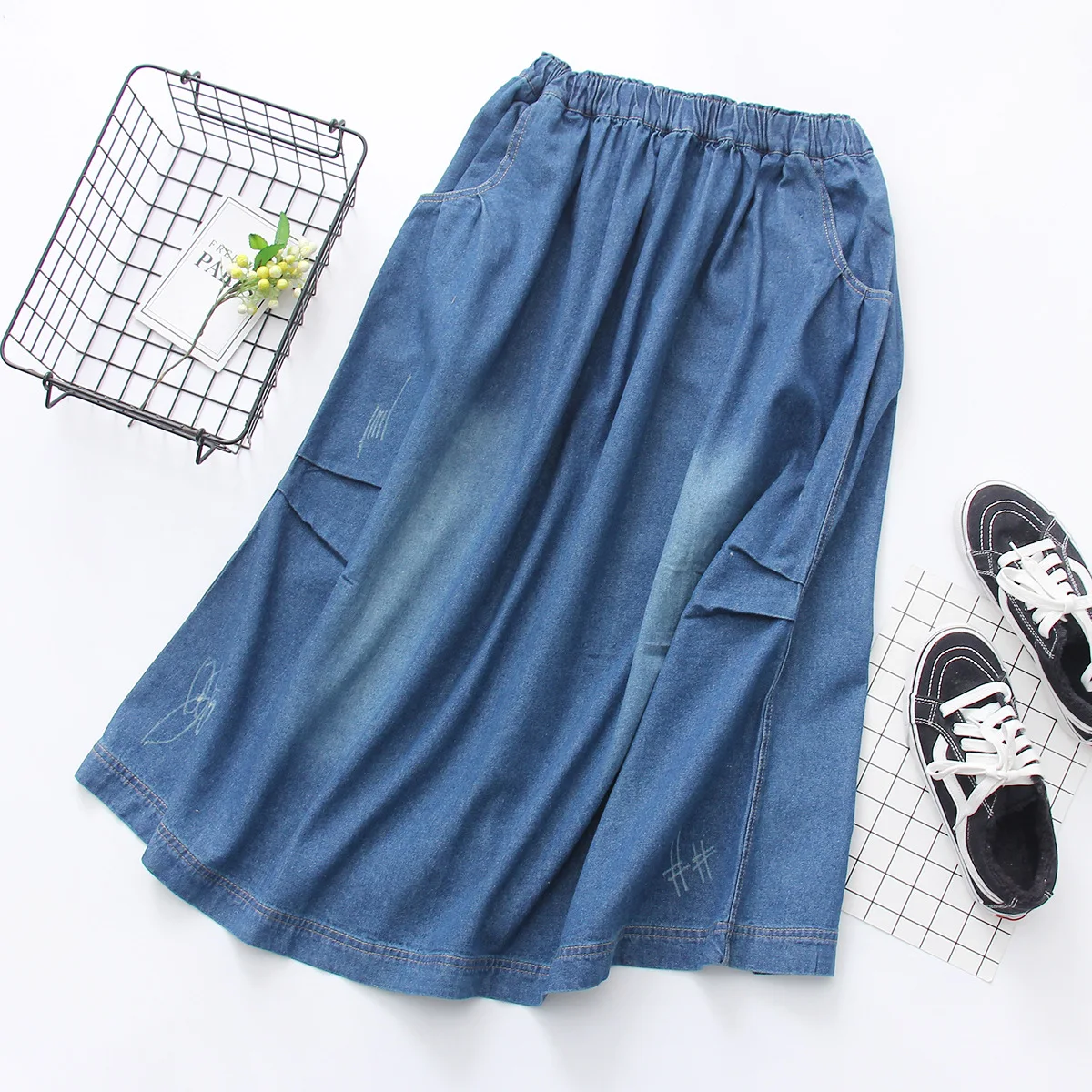 Spring Clothing New Style Literature And Art Lace-up Mid-length Elastic Waist Skirt Loose-Fit Versatile Back Slit Denim Skirt S2
Spring Clothing New Style Literature And Art Lace-up Mid-length Elastic Waist Skirt Loose-Fit Versatile Back Slit Denim Skirt S2