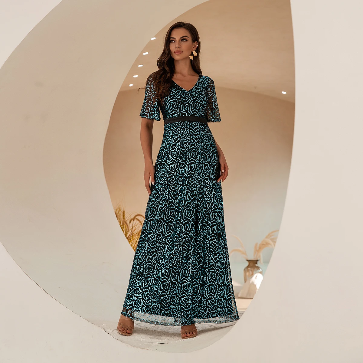 Женское элегантное вечернее платье Angel-fashions, с v-образным вырезом, с блестками и короткими рукавами, с разрезом, с открытой спиной, трапециевидной формы, синего цвета, 908
Женское элегантное вечернее платье Angel-fashions, с v-образным вырезом, с блестками и короткими рукавами, с разрезом, с открытой спиной, трапециевидной формы, синего цвета, 908
