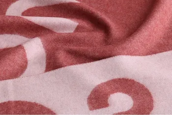 LS2012 European and American Wool Scarf, Female Letter Chaozhou People with the same fashion double-sided Cashmere Shawl
LS2012 European and American Wool Scarf, Female Letter Chaozhou People with the same fashion double-sided Cashmere Shawl