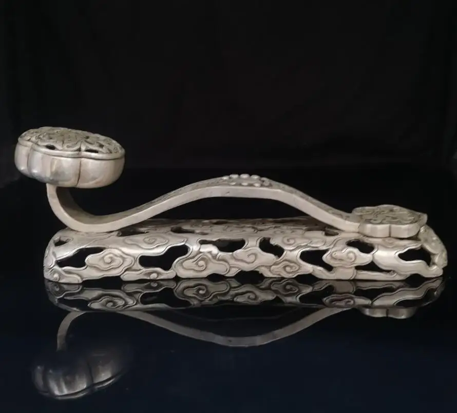 China White copper ruyi Incense burner crafts statue
China White copper ruyi Incense burner crafts statue