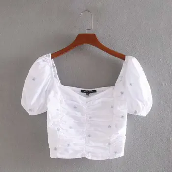 New 2020 Women French Square Collar Floral Embroidery Pleated White Blouse Female Court Style Puff Sleeve Shirt Chic Tops
New 2020 Women French Square Collar Floral Embroidery Pleated White Blouse Female Court Style Puff Sleeve Shirt Chic Tops