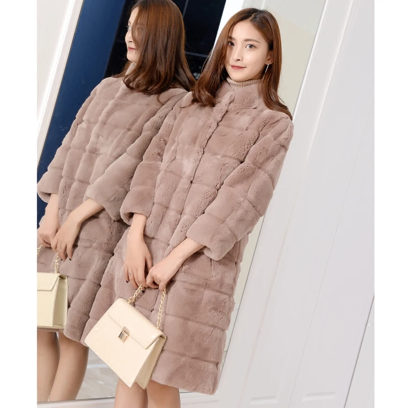 Lady's Winter Dress Women's rabbit Rex rabbit fur mid-length autumn and winter new style stand collar young fashion coat
Lady's Winter Dress Women's rabbit Rex rabbit fur mid-length autumn and winter new style stand collar young fashion coat