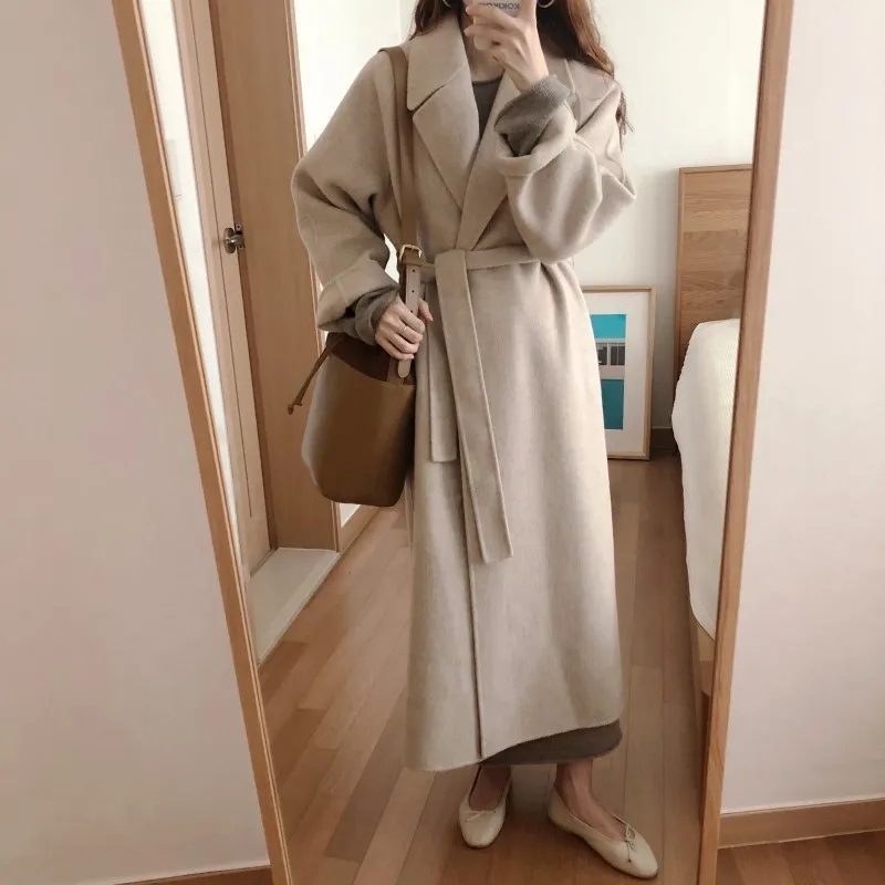 Autumn and Winter 2019 New Retro Lazy Temperament Simple and Loose V-tie Knee-length Wool Jacket
Autumn and Winter 2019 New Retro Lazy Temperament Simple and Loose V-tie Knee-length Wool Jacket