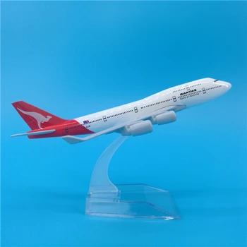 16cm Australia Qantas Airlines Boeing 747 Metal Airplane Model Diecast Qantas B747 Airplane Model 1:400 Decoration Gift Toys 
16cm Australia Qantas Airlines Boeing 747 Metal Airplane Model Diecast Qantas B747 Airplane Model 1:400 Decoration Gift Toys