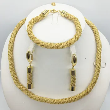 HOT Fashion wedding Dubai Africa Nigeria African Jewelry set gold-color necklace Earrings romantic woman Bridal Jewelry Sets 
HOT Fashion wedding Dubai Africa Nigeria African Jewelry set gold-color necklace Earrings romantic woman Bridal Jewelry Sets