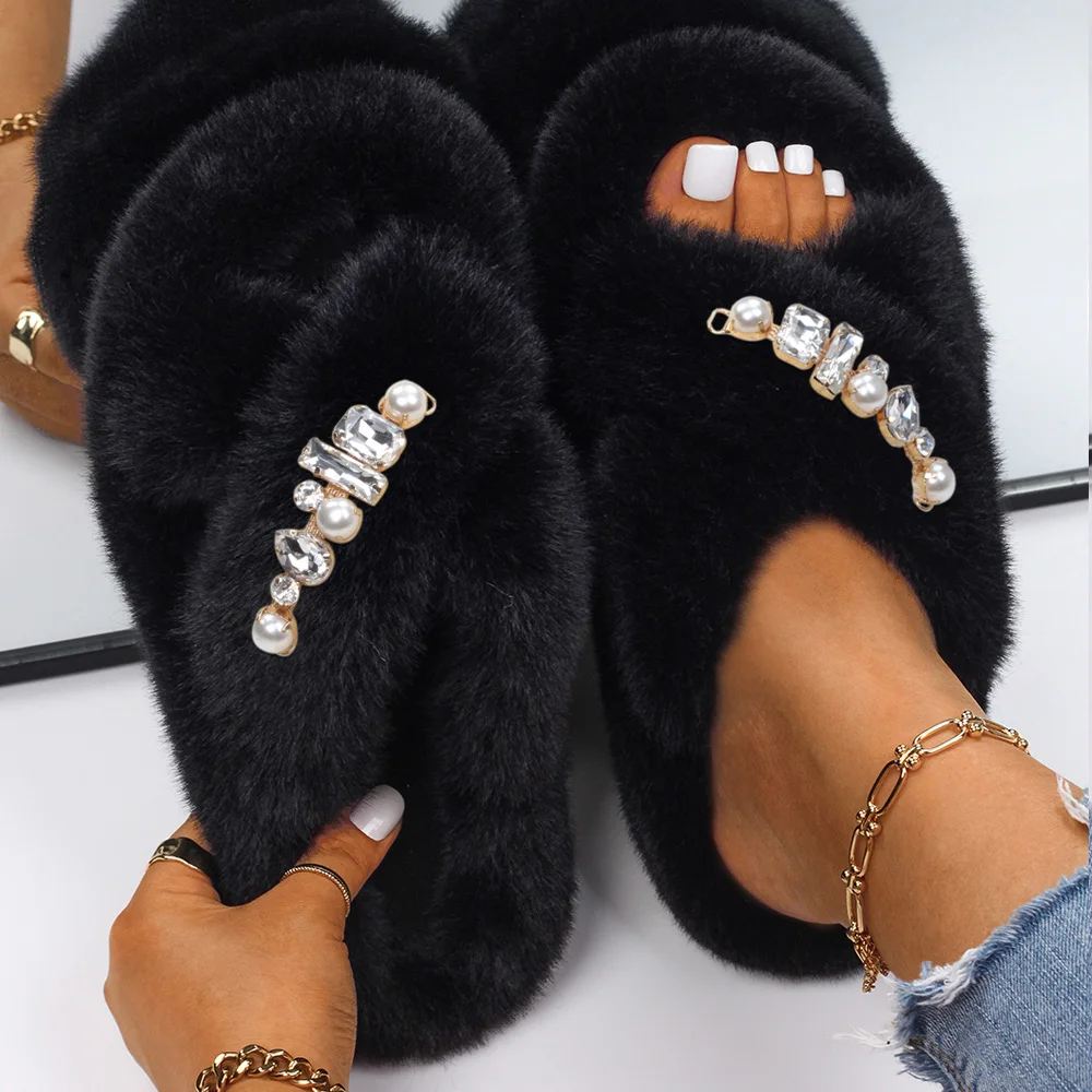 

Fluffy Slippers Rhinestone Pearl Decor Black Sandals Ladies Women Flip Flops Casual Furry Shoes Winter Luxury Slippers Indoor