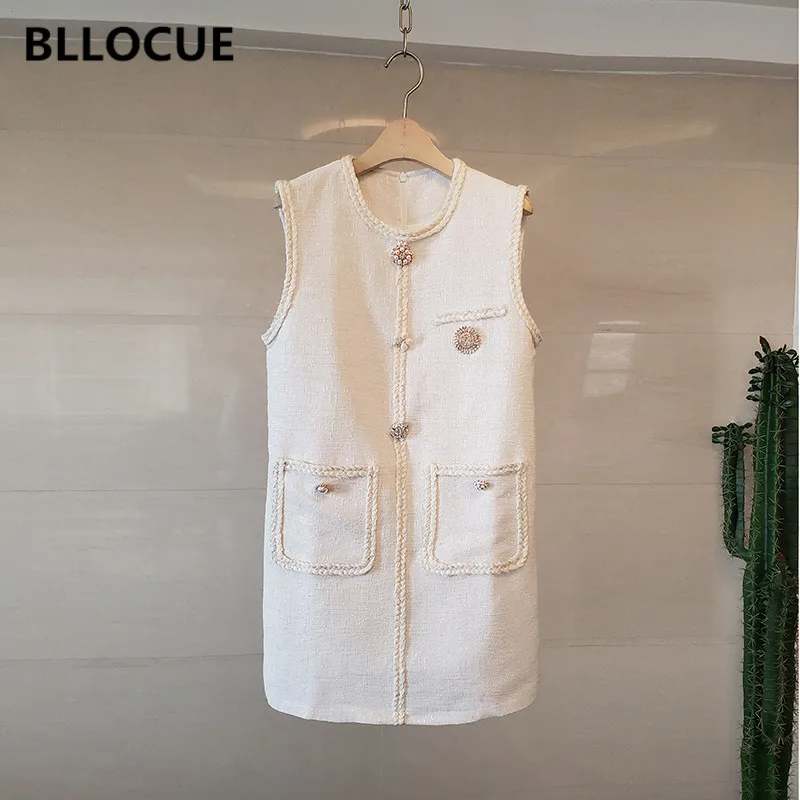 BLLOCUE Newest Fashion 2019 Runway Designer Tweed Dress Autumn Winter Women's Sleeveless Beading Pocket Tank Dress
BLLOCUE Newest Fashion 2019 Runway Designer Tweed Dress Autumn Winter Women's Sleeveless Beading Pocket Tank Dress
