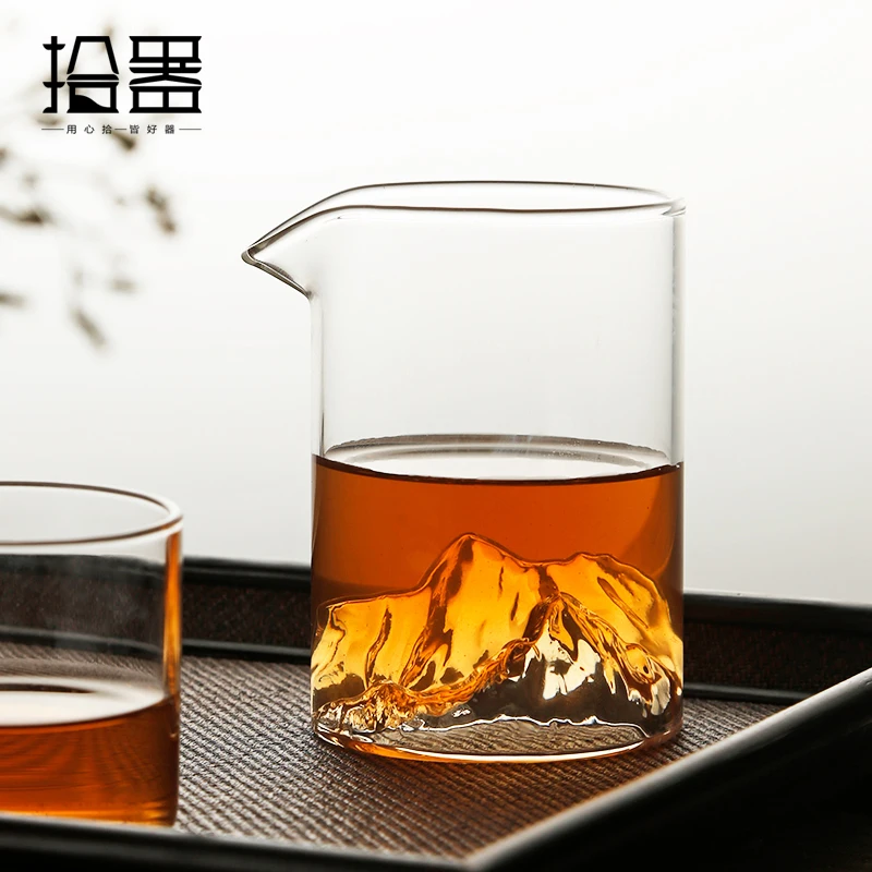 Tibetan glass fair cup tea sea Japanese style public cup transparent Kung Fu tea set tea leakag
Tibetan glass fair cup tea sea Japanese style public cup transparent Kung Fu tea set tea leakag