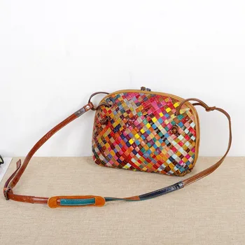Ladies Shoulder Bags Leather Hand Woven Bags Color Striped Shells Ladies Small Shoulder Bags
Ladies Shoulder Bags Leather Hand Woven Bags Color Striped Shells Ladies Small Shoulder Bags