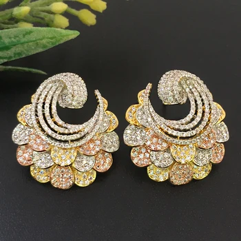 Lanyika Jewelry Gorgeous Peacock tail Earrings Full Micro inlay Micro Plated Banquet Popular Best Gift
Lanyika Jewelry Gorgeous Peacock tail Earrings Full Micro inlay Micro Plated Banquet Popular Best Gift