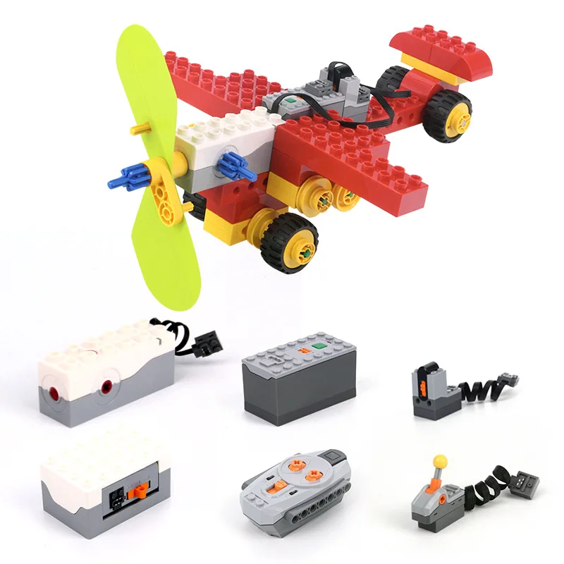 NEW Building Block Four Axes Spin Large Motor Remote Control Fit For legoes Duploe 9656 Electric Teaching DIY Aid Toys Gifts
NEW Building Block Four Axes Spin Large Motor Remote Control Fit For legoes Duploe 9656 Electric Teaching DIY Aid Toys Gifts