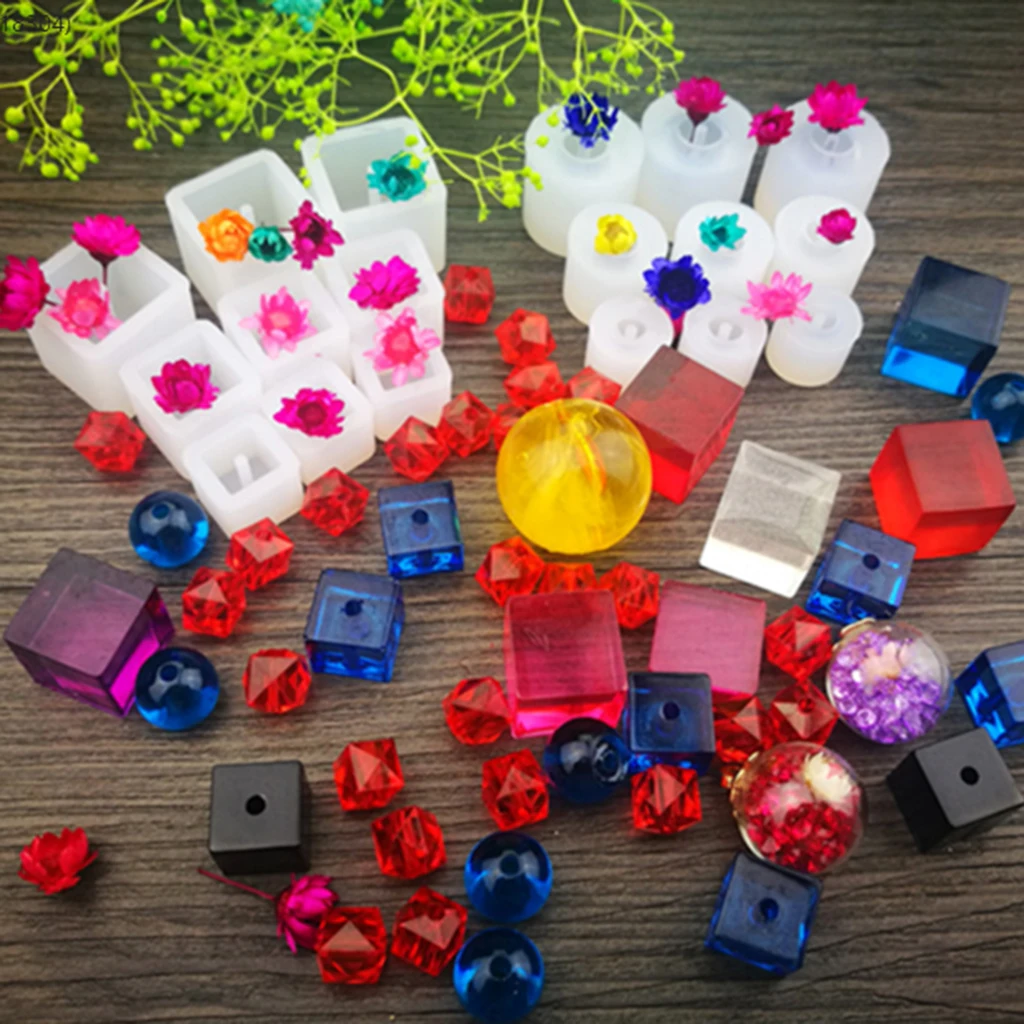 3 Sizes Silicone DIY Cube Beads Pendant Molds Resin Jewelry Making Tools 3 Sizes Silicone DIY Cube Beads Pendant Molds Resin Jewelry Making Tools