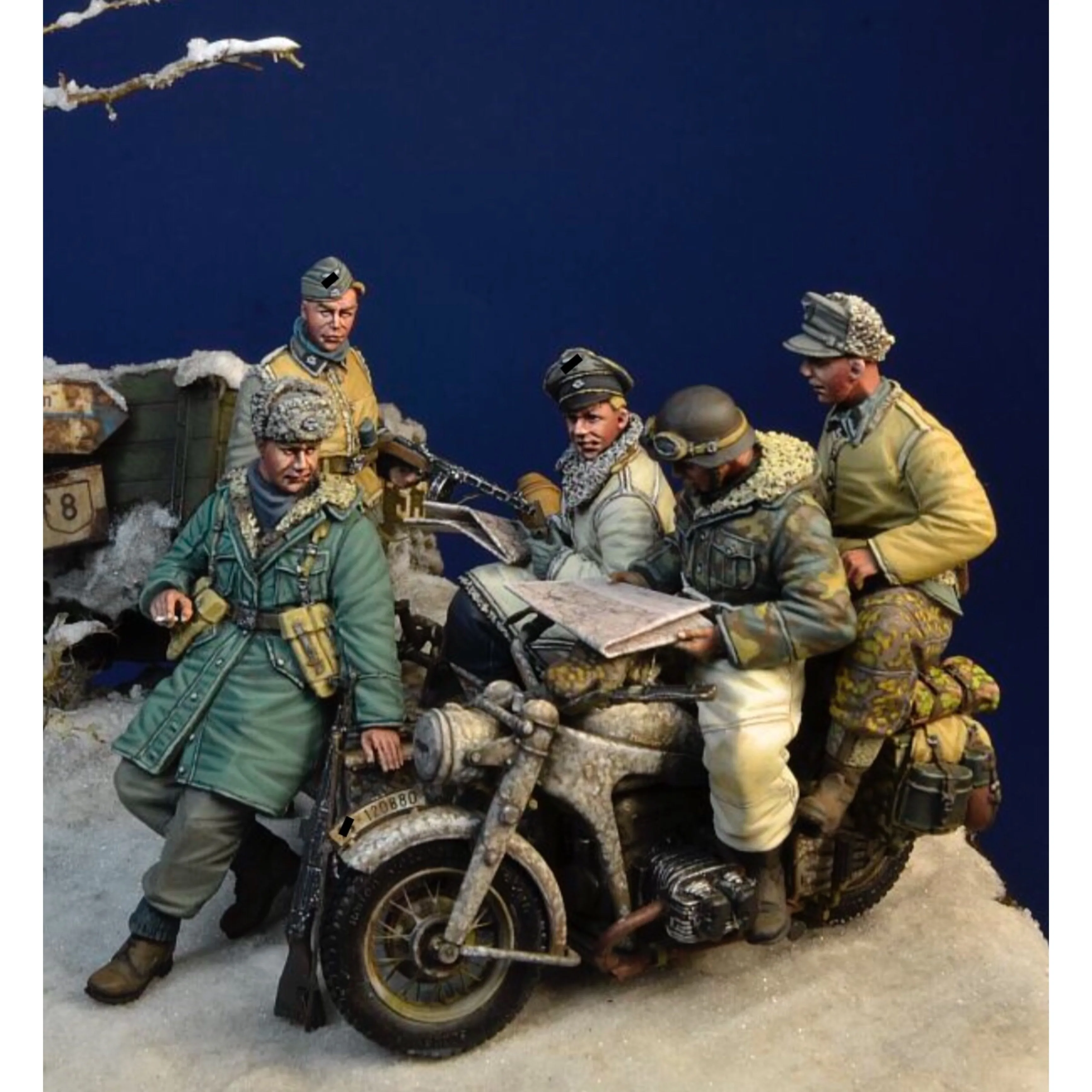 Фигурка GK из смолы 1/35, 5 фигурок + аксессуары для мотоциклов, мотоцикла нет, в разобранном и неокрашенном наборе
Фигурка GK из смолы 1/35, 5 фигурок + аксессуары для мотоциклов, мотоцикла нет, в разобранном и неокрашенном наборе