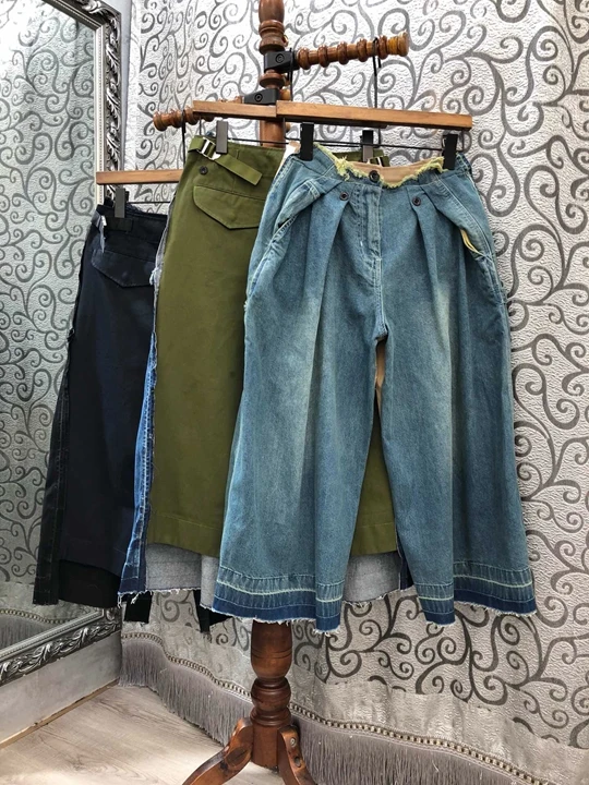 Early Autumn 2019 New Woman Symmetrical Pocket Coloured Splice Broad-legged Jeans Leisure Pants 723
Early Autumn 2019 New Woman Symmetrical Pocket Coloured Splice Broad-legged Jeans Leisure Pants 723