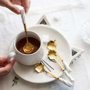 Cherry Blossom Rose Flower Spoon Coffee Stirring Scoops Spoon Gold-plated Ceramic Handle Spoons Eco-friendly Stainsteel Spoon
Cherry Blossom Rose Flower Spoon Coffee Stirring Scoops Spoon Gold-plated Ceramic Handle Spoons Eco-friendly Stainsteel Spoon