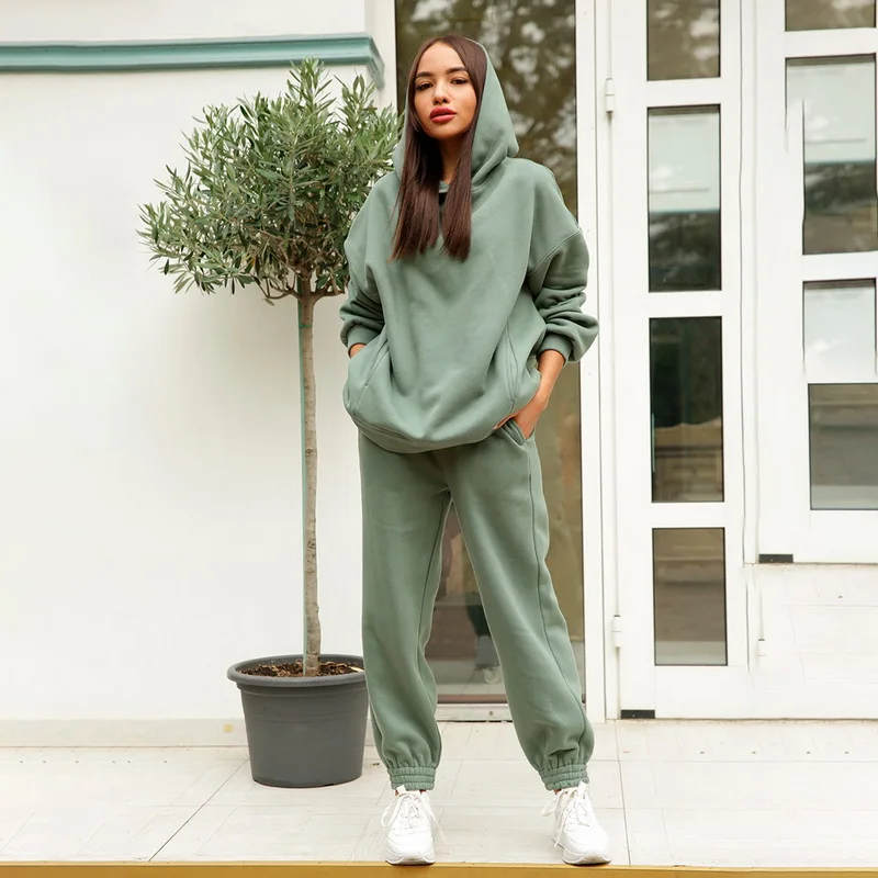 Two Piece Set Casual Fleece Tracksuit Women Winter 2020 Women's Sets Oversized Hooded Long Sleeve Hoodie Sport Pants Lady Suit 
Two Piece Set Casual Fleece Tracksuit Women Winter 2020 Women's Sets Oversized Hooded Long Sleeve Hoodie Sport Pants Lady Suit
