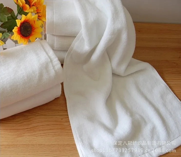 Gaoyang Special Offer Pure Cotton 500g-Star Hotel for White Bath Towel Embroidered Words Pressed Words
Gaoyang Special Offer Pure Cotton 500g-Star Hotel for White Bath Towel Embroidered Words Pressed Words