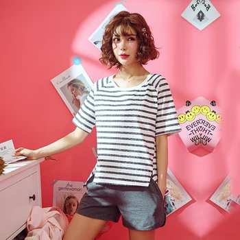 100% Cotton Short Sleeve Casual Striped Pajama Set for Women 2020 Hot Summer Shorts Sleepwear Suit Homewear Pijama Mujer Clothes
100% Cotton Short Sleeve Casual Striped Pajama Set for Women 2020 Hot Summer Shorts Sleepwear Suit Homewear Pijama Mujer Clothes