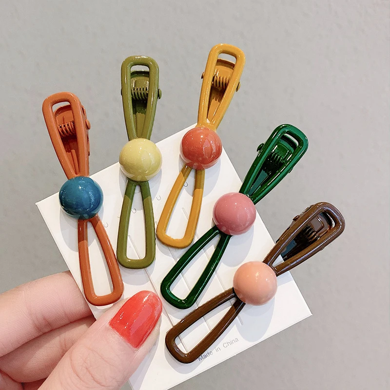 Fashion Butterfly Hairpin Women Metal Duckbill Clips Simple Retro Bangs Clip Hit Color Side Clips For Girls Hair Accessories
Fashion Butterfly Hairpin Women Metal Duckbill Clips Simple Retro Bangs Clip Hit Color Side Clips For Girls Hair Accessories