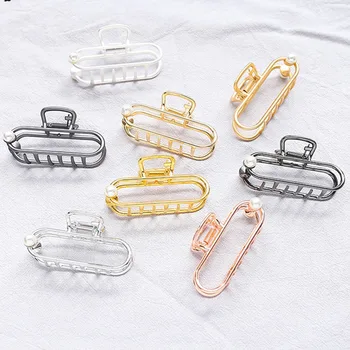 Women Geometric Hair Claw Solid Color Hair Crab Retro Moon Shape Pearl Hair Clips Make UP Hair Accessories Large Size Hairpin 
Women Geometric Hair Claw Solid Color Hair Crab Retro Moon Shape Pearl Hair Clips Make UP Hair Accessories Large Size Hairpin
