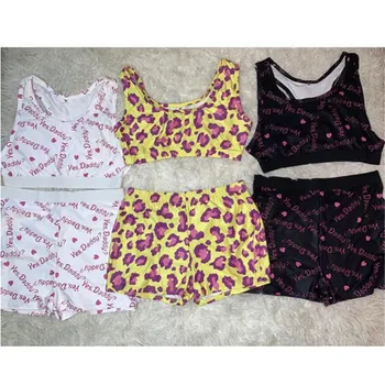 2020 Fashion Letter Printed Casual Two Piece Set Crop Top and Shorts Pants Summer Short Tracksuit Women Sexy Bodycon Sleepwear 
2020 Fashion Letter Printed Casual Two Piece Set Crop Top and Shorts Pants Summer Short Tracksuit Women Sexy Bodycon Sleepwear