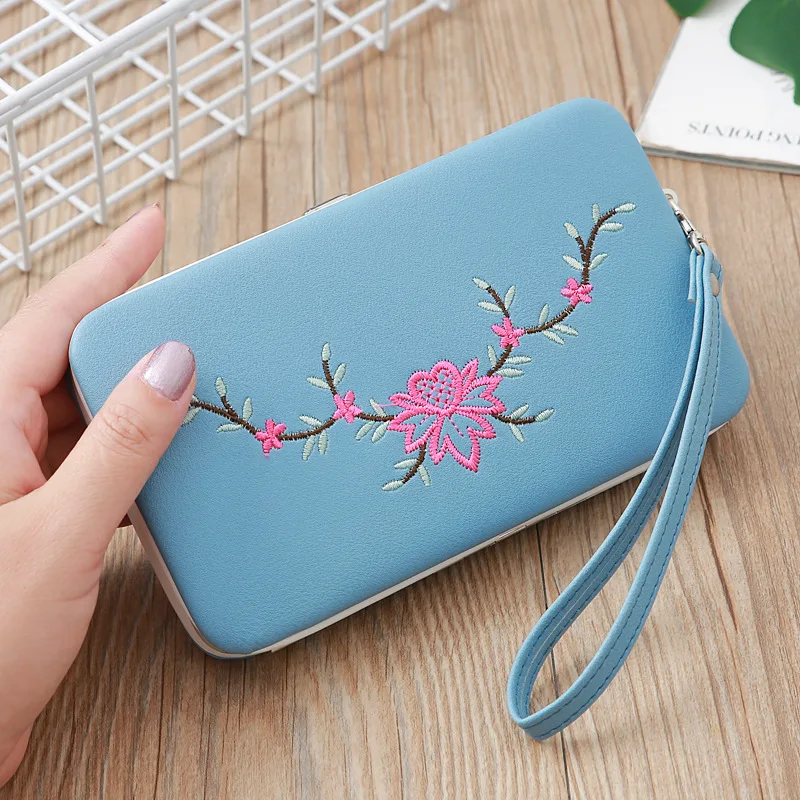 New wrist embroidered ladies wallet large capacity pu leather long ladies clutch bag buckle document holder wallet bag Carteras
New wrist embroidered ladies wallet large capacity pu leather long ladies clutch bag buckle document holder wallet bag Carteras