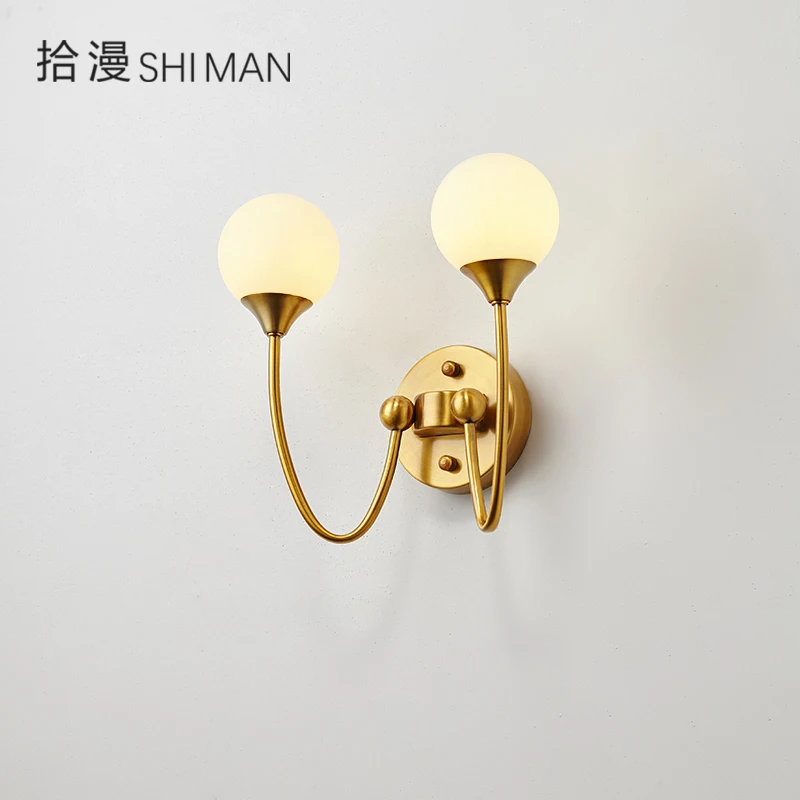 Modern Glass Ball Wall Lamp Sconce Led Bedroom Wall Light Fixture for Home Decor Nordic Foyer Living Room Corridor Luminaire E27
Modern Glass Ball Wall Lamp Sconce Led Bedroom Wall Light Fixture for Home Decor Nordic Foyer Living Room Corridor Luminaire E27