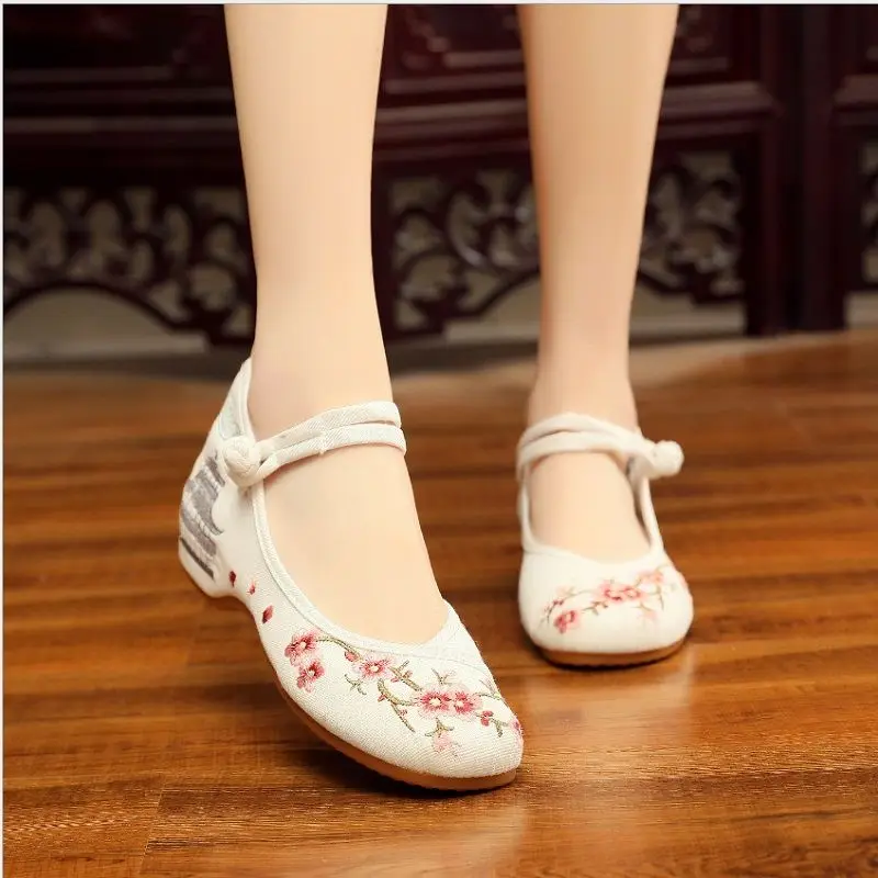 Cresfimix zapato tacon lady casual high quality canvas embroidery flat shoes for dance women fashion sweet ballet shoes a6184h
Cresfimix zapato tacon lady casual high quality canvas embroidery flat shoes for dance women fashion sweet ballet shoes a6184h