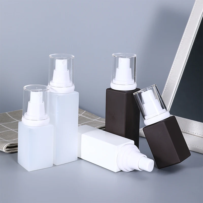 50ML 100ML Empty Liquid Spray Bottle Refillable Perfume Atomizer Alcohol Disinfecta Containers plastic travel bottles 2PCS/lot
50ML 100ML Empty Liquid Spray Bottle Refillable Perfume Atomizer Alcohol Disinfecta Containers plastic travel bottles 2PCS/lot