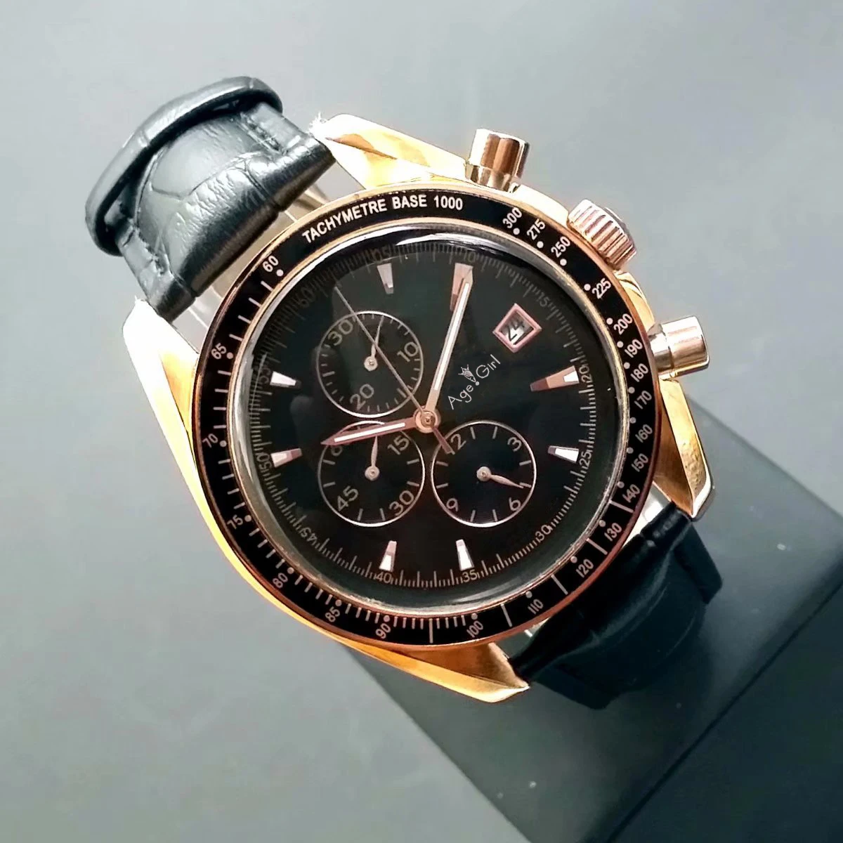 Luxury Brand New Men Automatic Mechanical Watches Speed Racing Luminous Ceramic Sapphire Black Leather Rose Gold Triple Calendar
Luxury Brand New Men Automatic Mechanical Watches Speed Racing Luminous Ceramic Sapphire Black Leather Rose Gold Triple Calendar