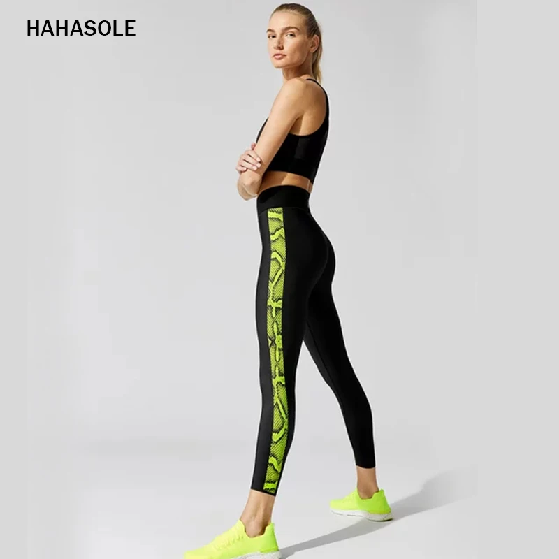 HAHASOLE Women's Yoga Exercise Suit Fluorescent Serpentine Sportswear Women's Yoga Suit Fitness Suit Zipper Sportswear HWA4818
HAHASOLE Women's Yoga Exercise Suit Fluorescent Serpentine Sportswear Women's Yoga Suit Fitness Suit Zipper Sportswear HWA4818